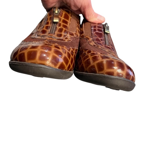 Gravity Defyer Women’s Brown Patent Leather Alligator And Suede Wing Tips Size 9 - Picture 5 of 13